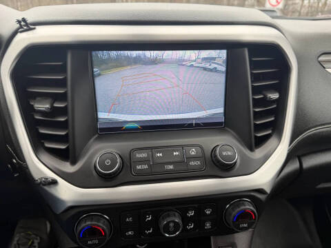 2019 GMC Acadia SLT-1