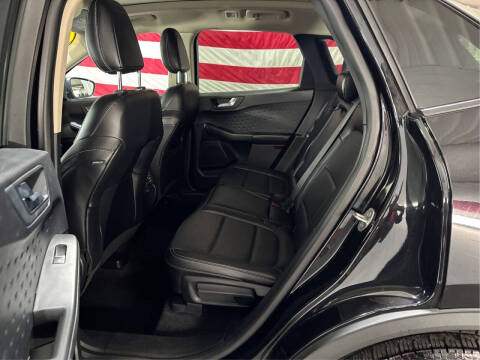 2020 Ford Escape SEL