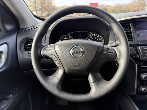 2018 Nissan Pathfinder S