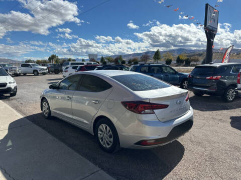 2019 Hyundai Elantra SE