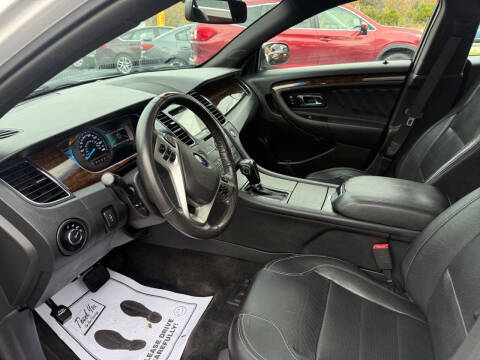 2016 Ford Taurus Limited