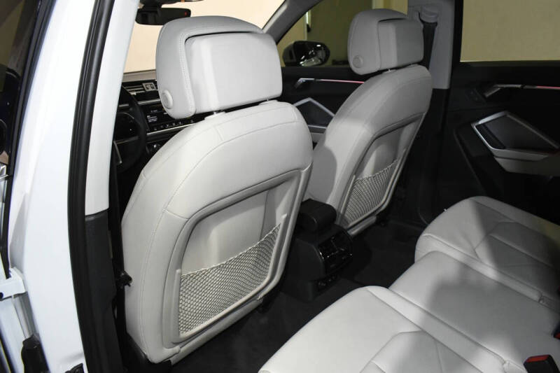 2021 Audi Q3 quattro S line Prem Plus 45 TFSI