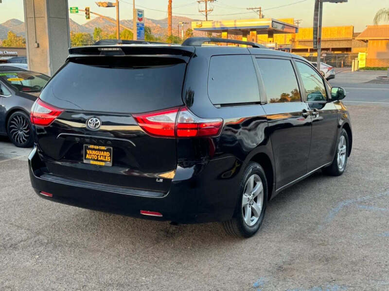 2017 Toyota Sienna