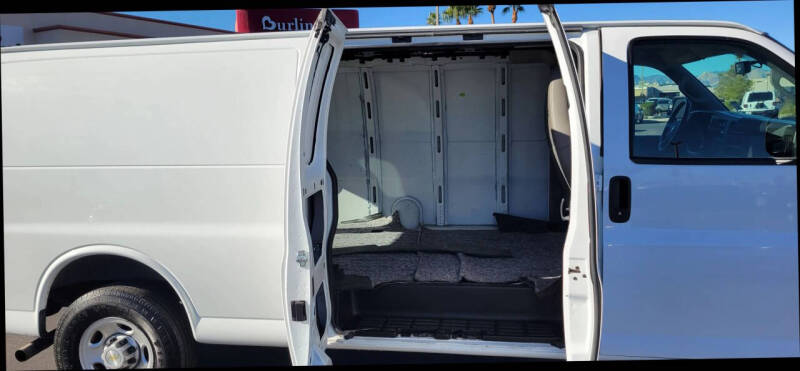 2021 Chevrolet Express 2500