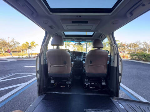 2017 Toyota Sienna