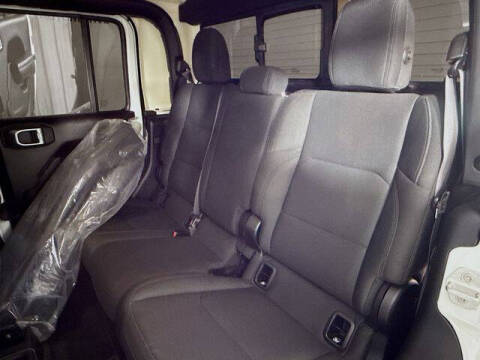 2022 Jeep Gladiator Willys