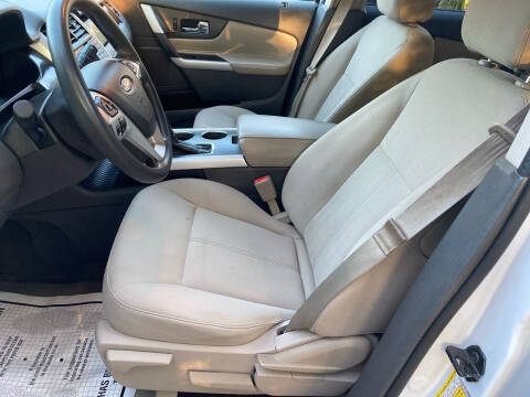 2014 Ford Edge SE