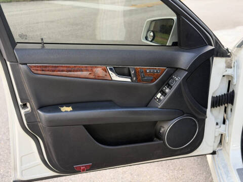 2010 Mercedes-Benz C-Class C 300 Sport