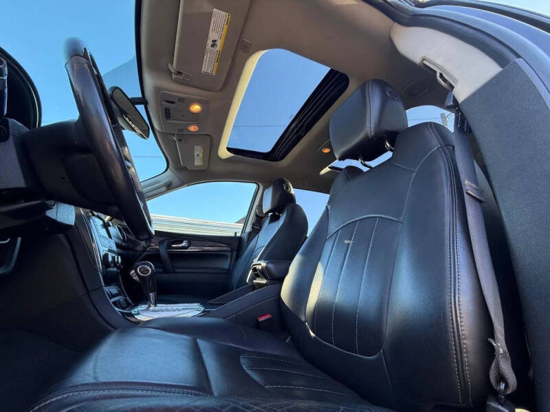 2017 Buick Enclave Leather