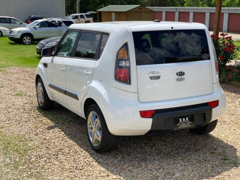 2011 Kia Soul for sale at E&E Motors in Hattiesburg MS