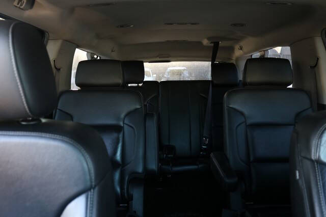 2017 Chevrolet Suburban LT