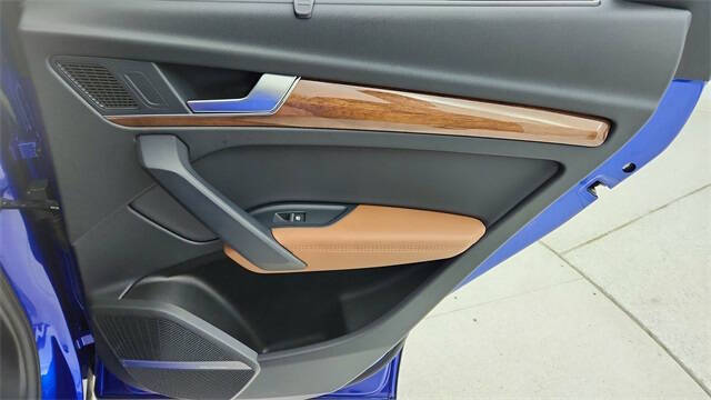 2024 Audi Q5 e quattro S line Prestg 55 TFSI