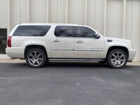 2012 Cadillac Escalade ESV Luxury