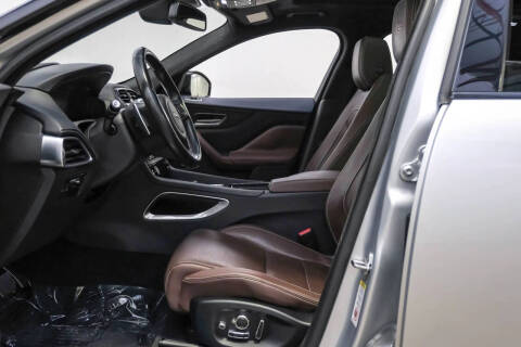 2018 Jaguar F-PACE S