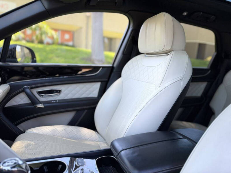 2017 Bentley Bentayga