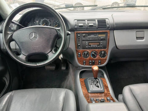 1999 Mercedes-Benz M-Class ML 430