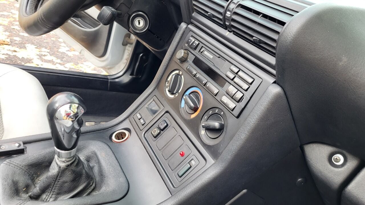 1998 BMW Z3 148