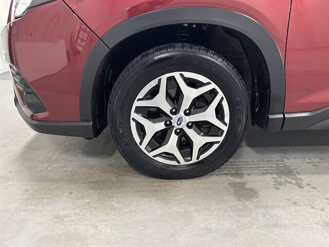 2022 Subaru Forester Premium