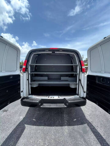 2021 Chevrolet Express 2500