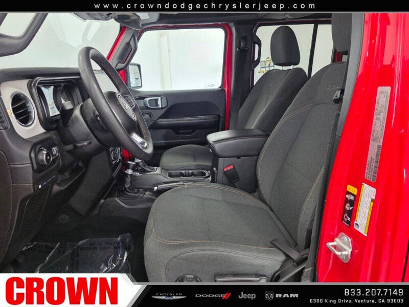 2024 Jeep Wrangler Sahara 4xe