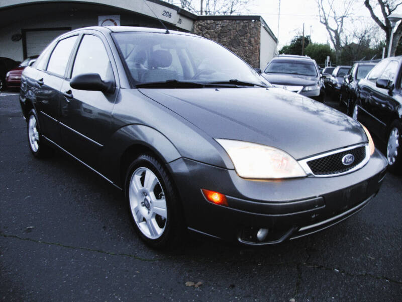 2005 Ford Focus for sale at DriveTime Plaza in Roseville CA