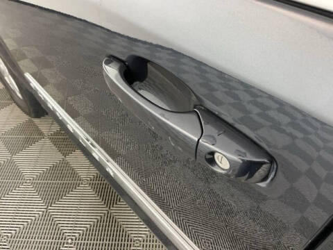 2013 Chrysler Town and Country Touring