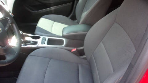 2018 Chevrolet Cruze LS Auto