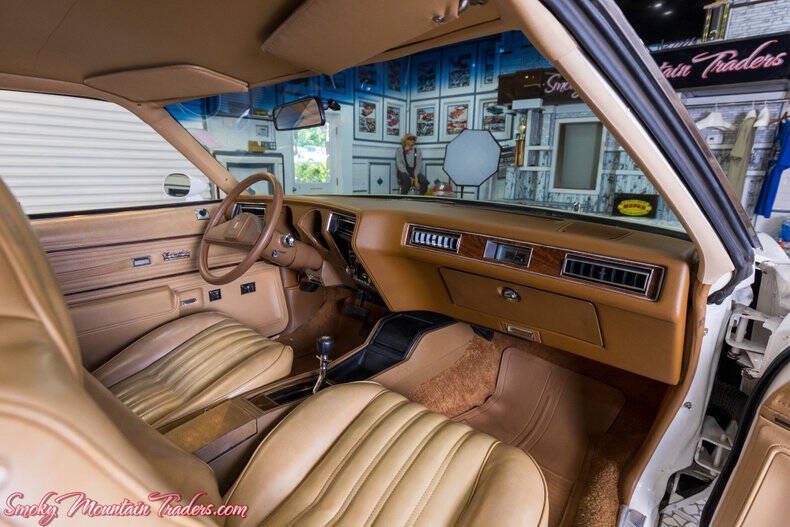 1977 Oldsmobile Cutlass