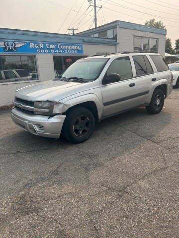 2005 Chevrolet TrailBlazer for sale at R&R Car Company in Mount Clemens MI