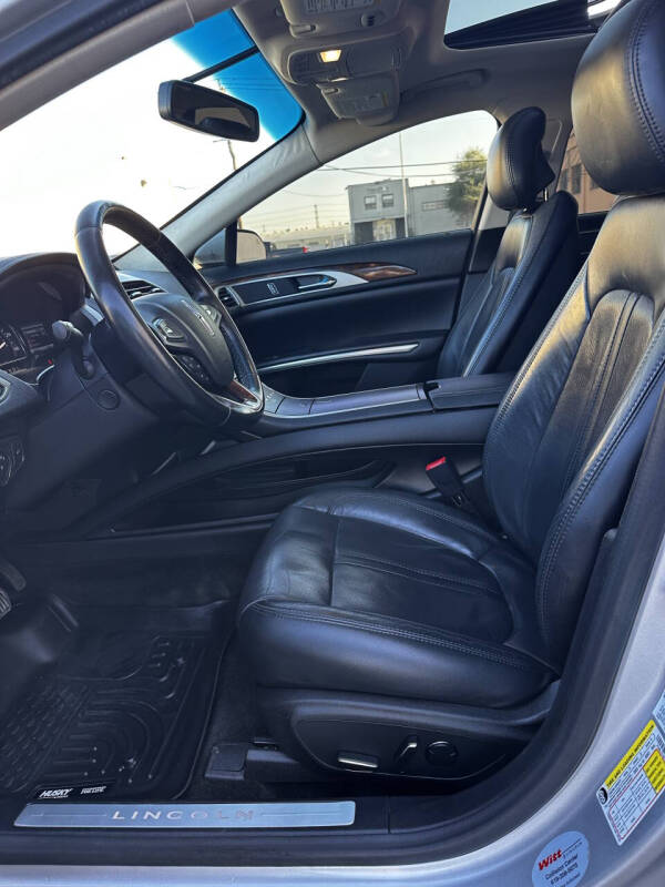 2015 Lincoln MKZ Hybrid