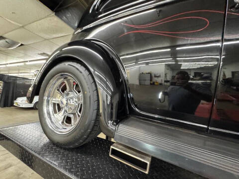 1935 Ford Deluxe