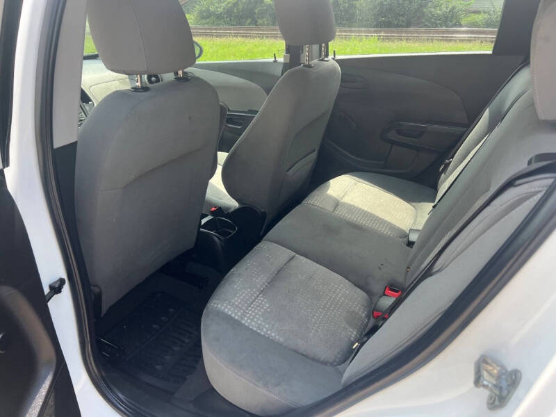 2015 Chevrolet Sonic LS Auto