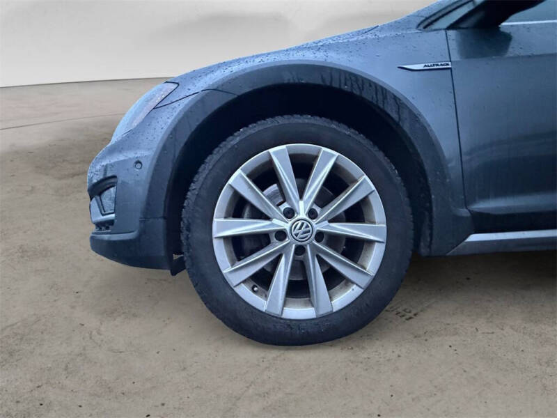 2017 Volkswagen Golf Alltrack