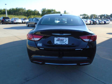 2015 Chrysler 200 C