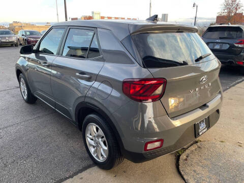 2021 Hyundai Venue SE