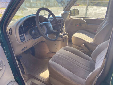 2000 Chevrolet Astro LS