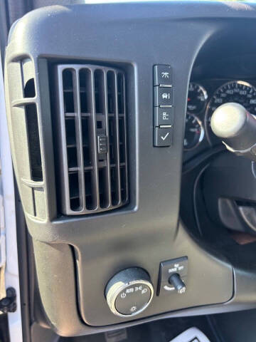 2021 Chevrolet Express 2500