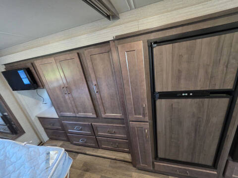 2020 Winnebago Vista
