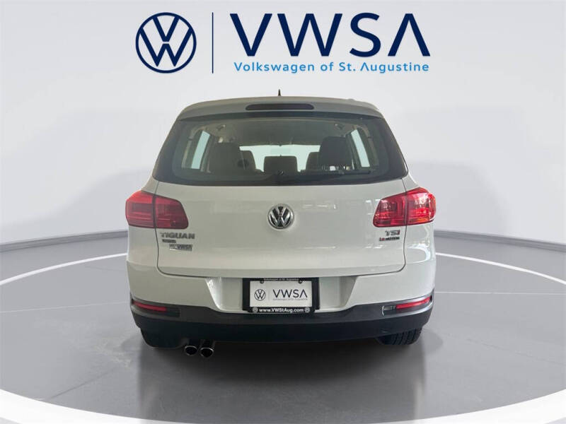 2018 Volkswagen Tiguan Limited 2.0T 4Motion