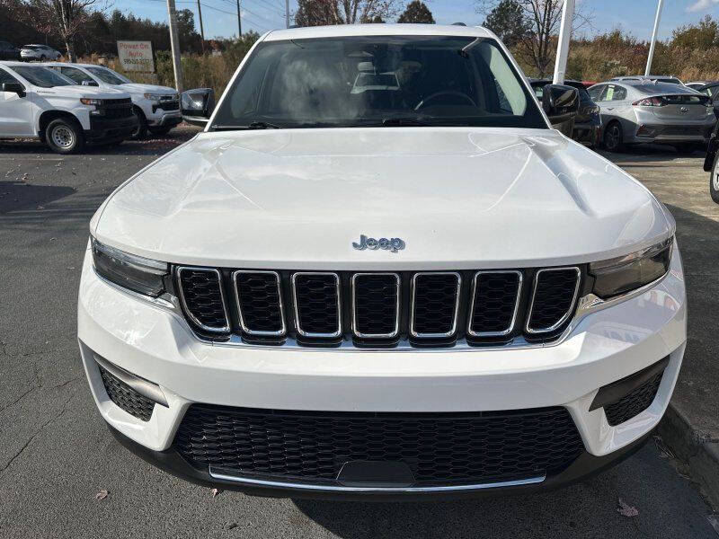 2023 Jeep Grand Cherokee Laredo