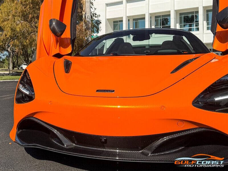 2022 McLaren 720S Spider