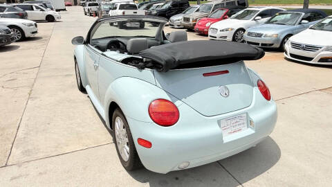 2004 Volkswagen New Beetle Convertible GLS