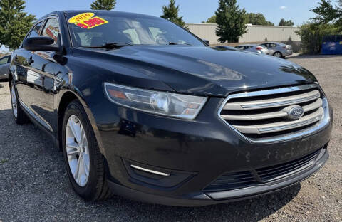 2016 Ford Taurus SEL