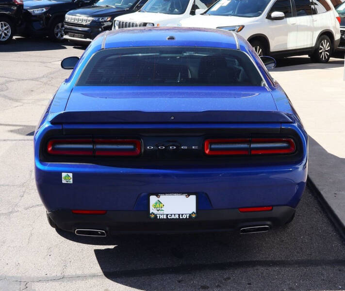 2019 Dodge Challenger SXT