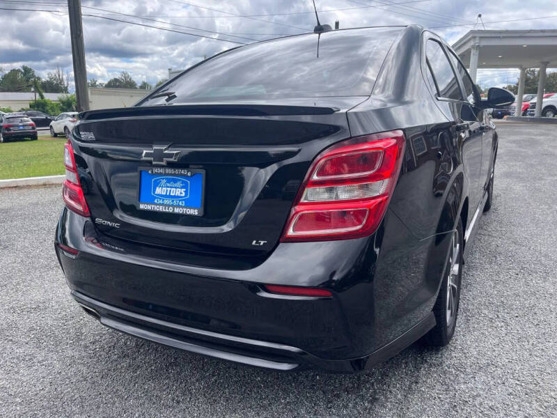 2018 Chevrolet Sonic LT Auto