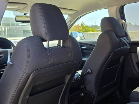 2011 GMC Acadia SLE