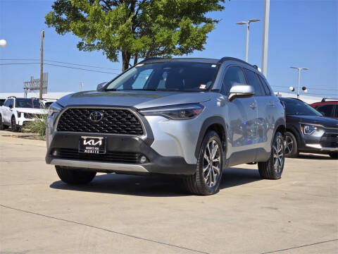 2024 Toyota Corolla Cross XLE