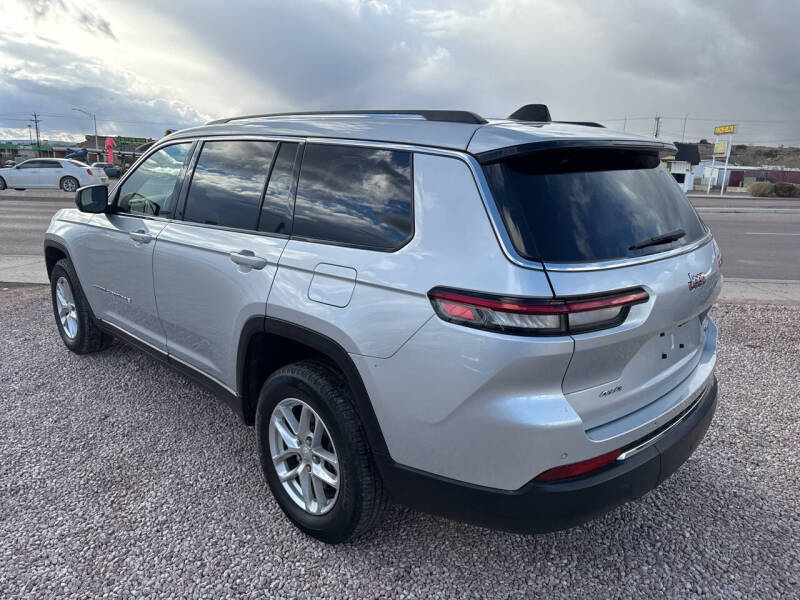 2023 Jeep Grand Cherokee L Laredo