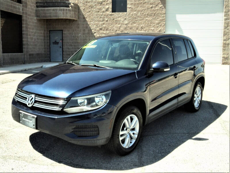 2013 Volkswagen Tiguan for sale at DESERT AUTO TRADER in Las Vegas NV