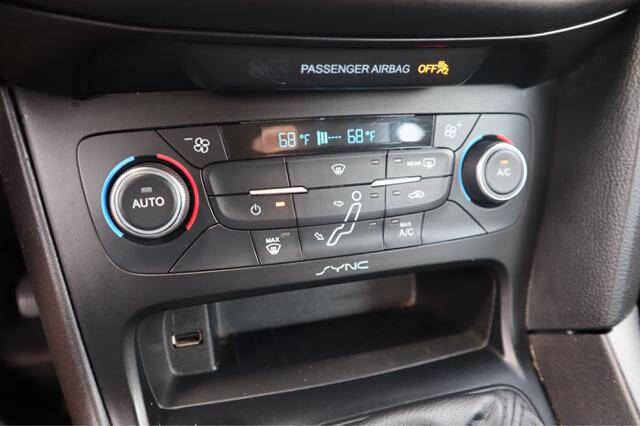 2017 Ford Focus SE